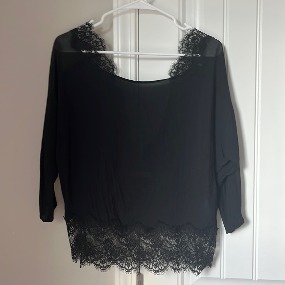 Backless silky shirt